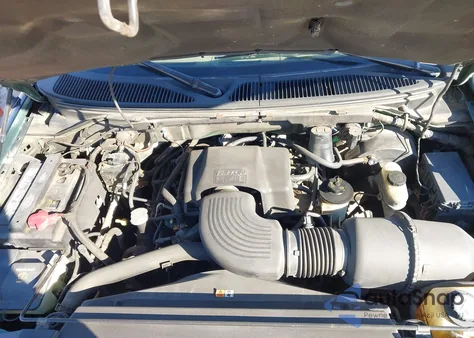 2003 Ford F-150 Lariat/Xl/Xlt from USA, damaged, VIN 2FTRX17LX3CA34937